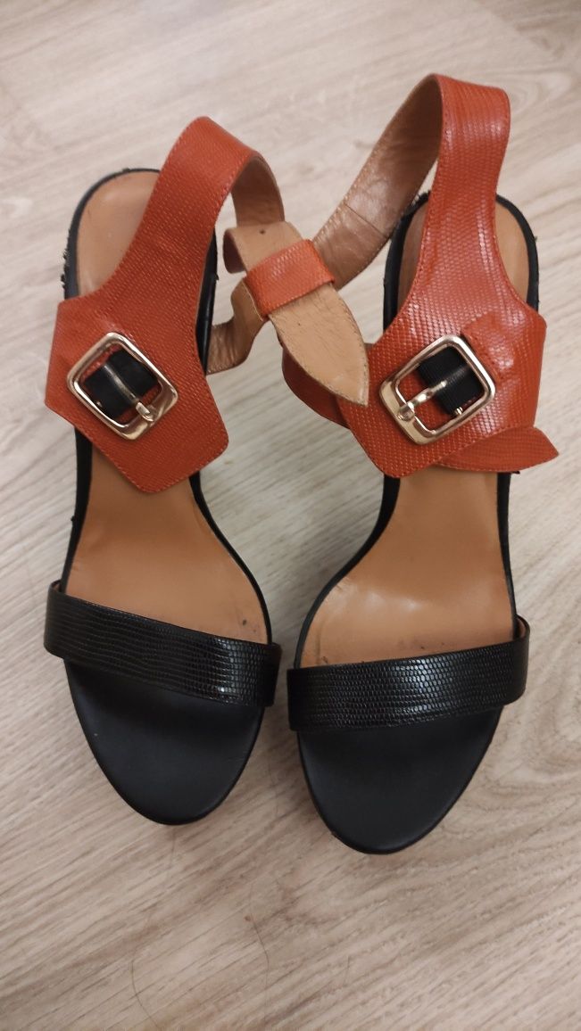 Buty na wysokim obcasie Kazar rozmiar 40.