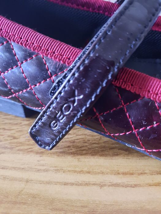 Sabrinas Bordeaux de menina N.32 Novas