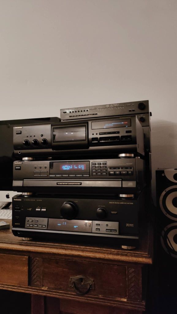 Wieża Technics amplituner zmieniarka deck