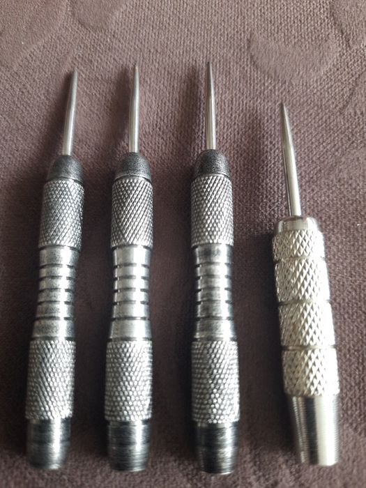 Дартс накінечники металеві
В наявності 20шт.
Ціна вказана за 1шт.