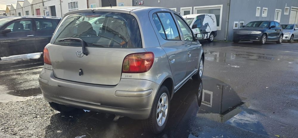Toyota Yaris - único dono!