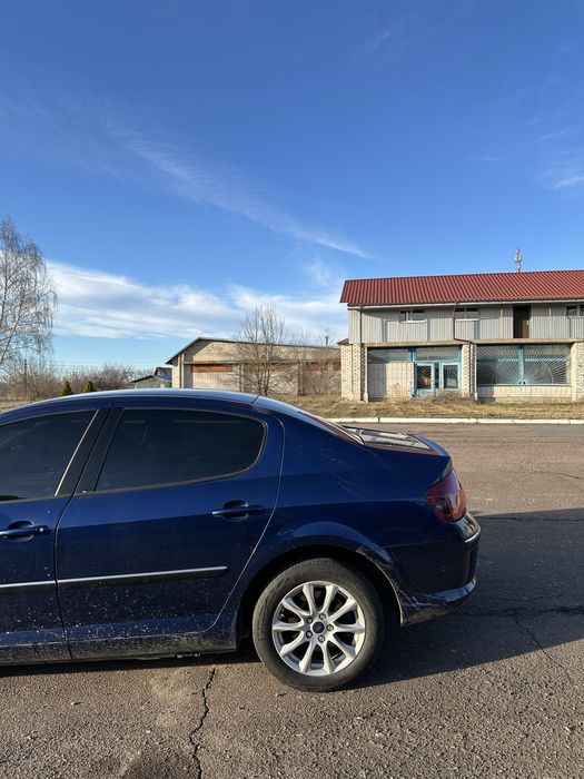 Пежо 407 в дуже хорошому стані