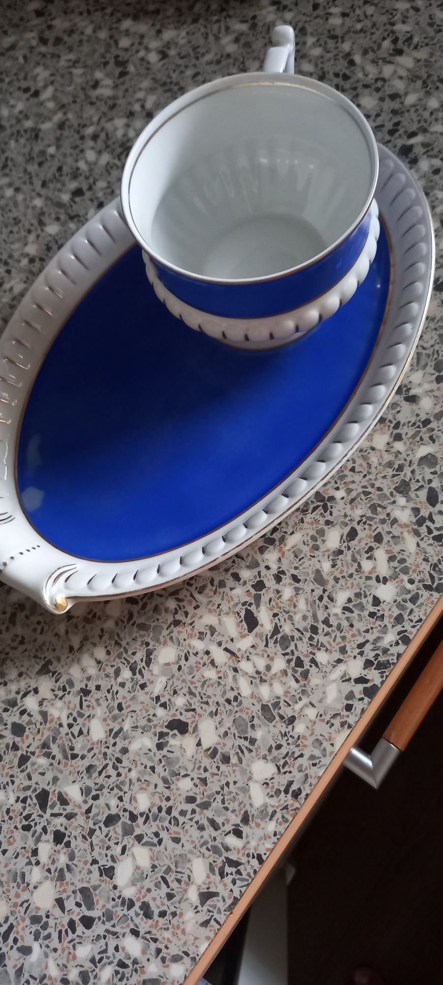 Chávena Almoçadeira COM BANDEJA