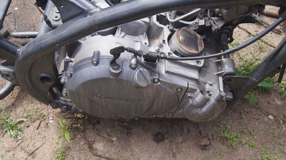 Kawasaki ER5 rama silnik gaźnik kierunkowskazy lagi kiera kierunki itp