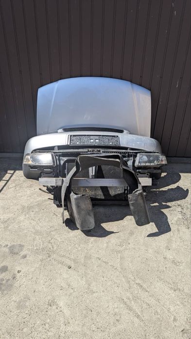 Бампер передній для Ауді Audi A3