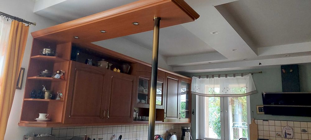 Używany komplet mebli do kuchni