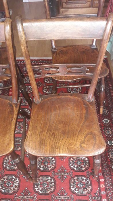 Zestaw 4 rustykalnych krzeseł do jadalni Windsor Anglia