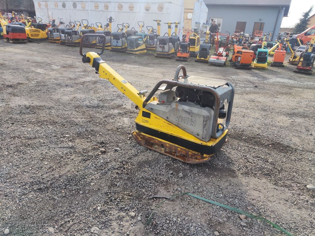 Zagęszczarka gruntu Wacker DPU 4545 bomag weber atlas COPCO