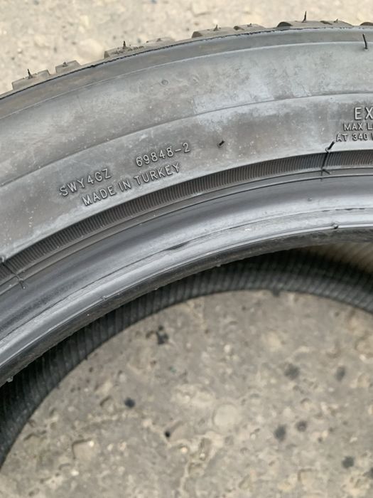 Шини 245/45 R18 Lassa зима 2021 рік 7 мм