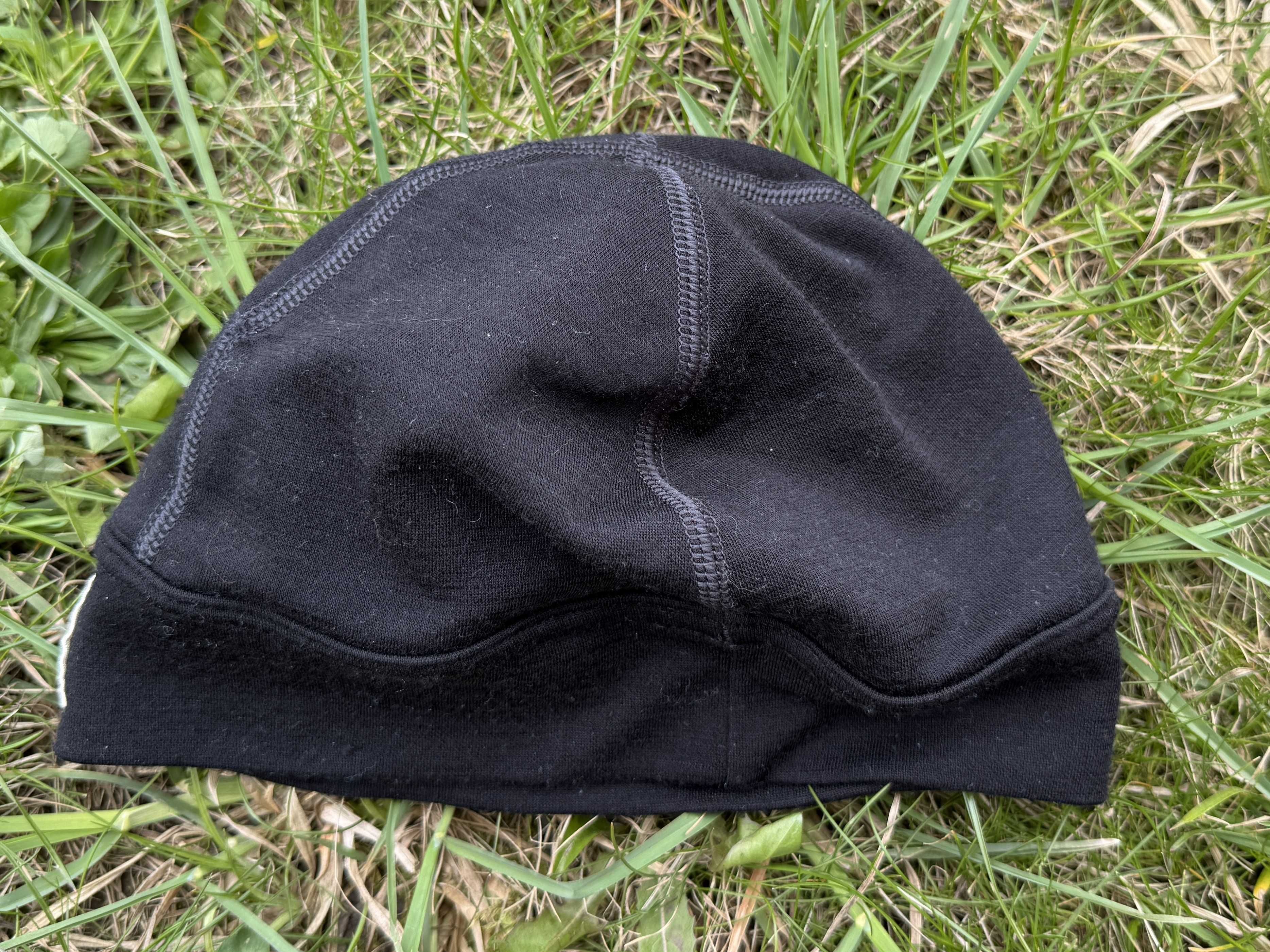 Бігова шапка на мериносі Fingerscrossed BEANIE
