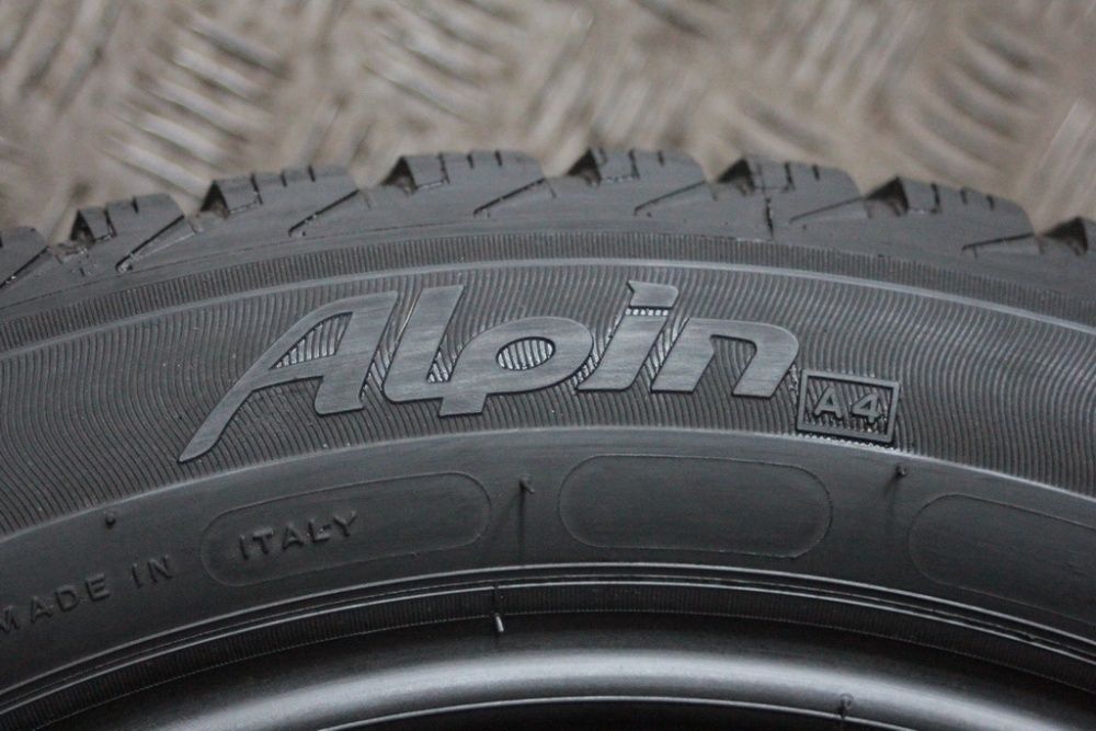 195/55/16 Michelin Alpin A4 195/55 R16