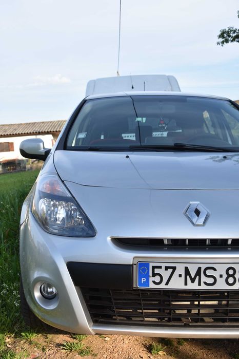 Renault Clio RipCurl Edition