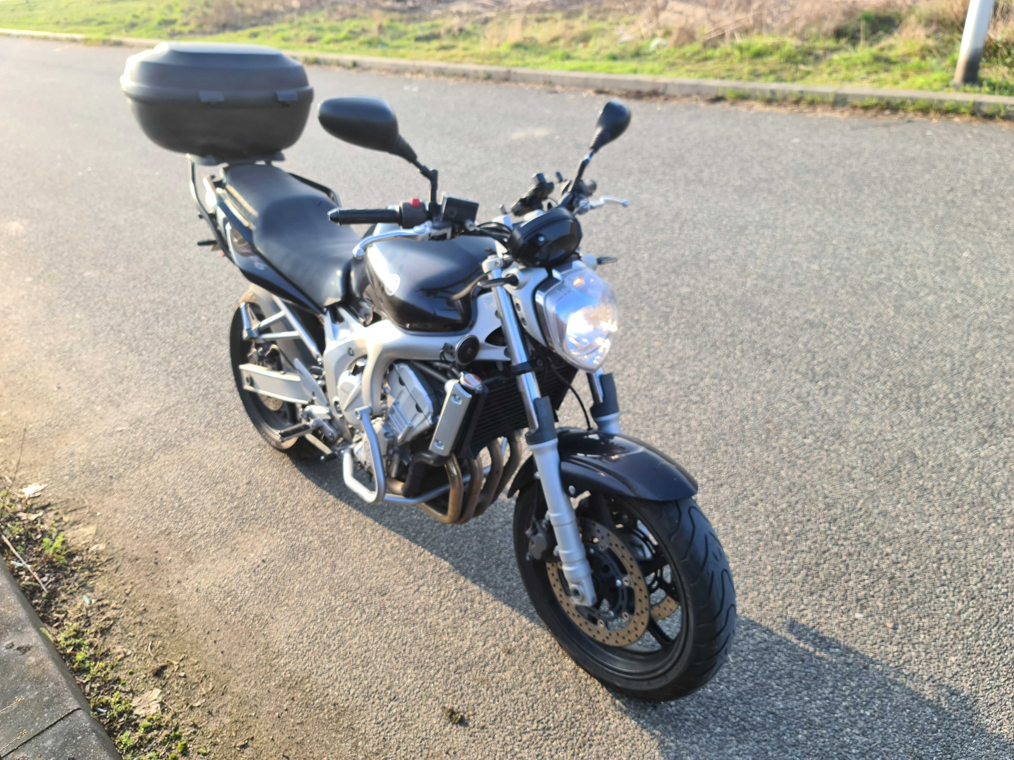 Yamaha FZ6N 2004r.