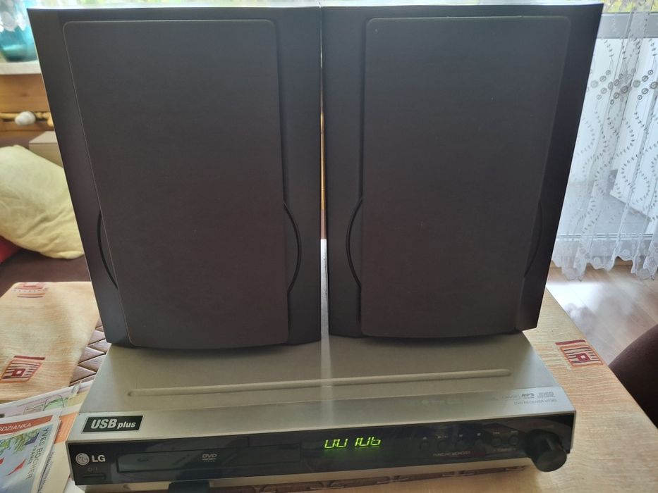 Amplituner LG HT362 i 2 kolumny