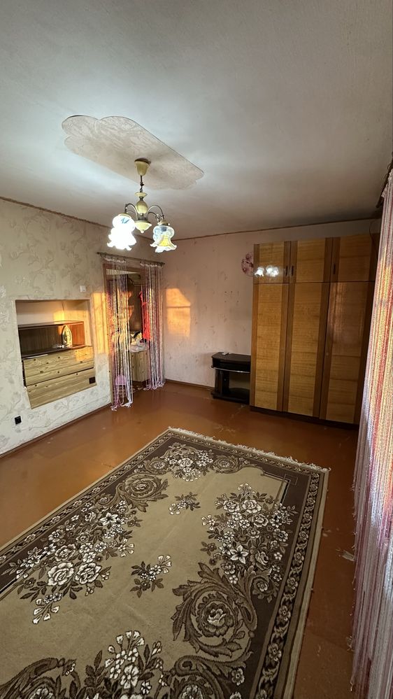 Продам однокімнатну квартиру в с.Михайлівка (Льовшинський залив)