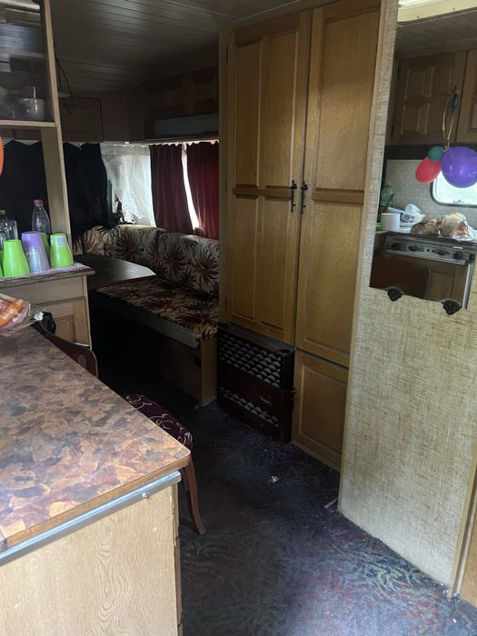 Продам кемпінг в доброму стані