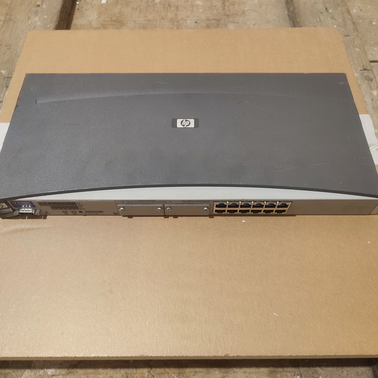 Світч Комутатор HP ProCurve 2312 (J4817A) | 12 портів