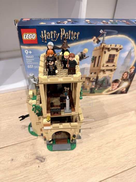 LEGO замок ГОҐВОРТС: урок польоту  HARRY POTTER 76447