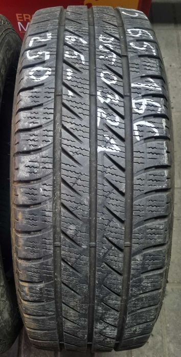 215/65R16C Goodyear Vector 4 Season Cargo Wielosezonowe