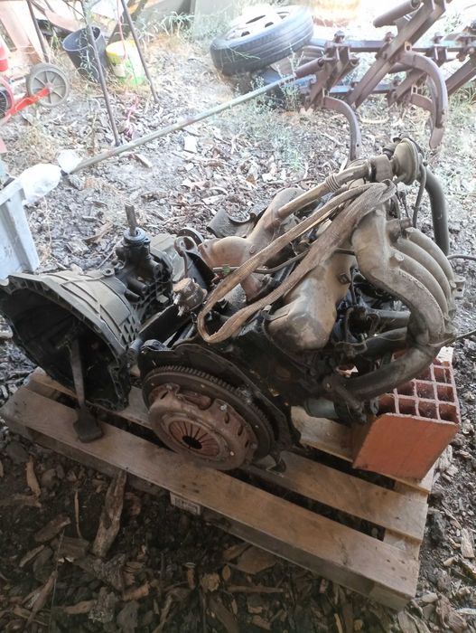 Vendo motor ford
