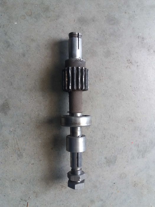 Wiertarka ws-151 części wrzeciono,stół,przekładnia,wyposażenie