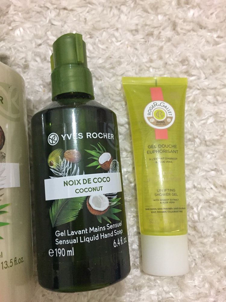 Gel duche/leite hidratante/sabão liquido mãos