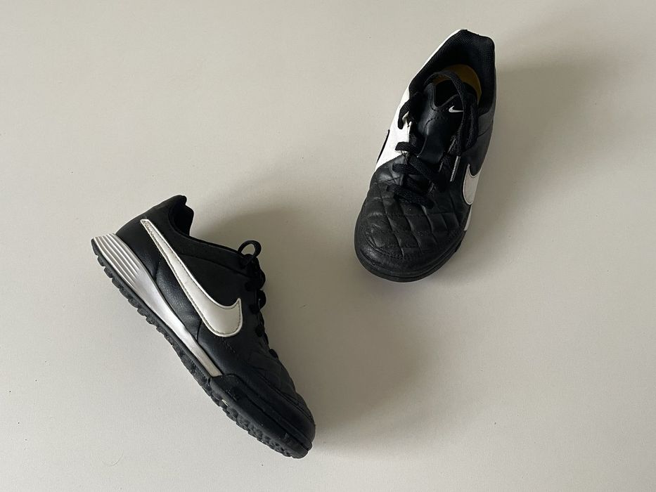 Nike Tempo дитячі 30 р сороконіжки шкіряні оригінал