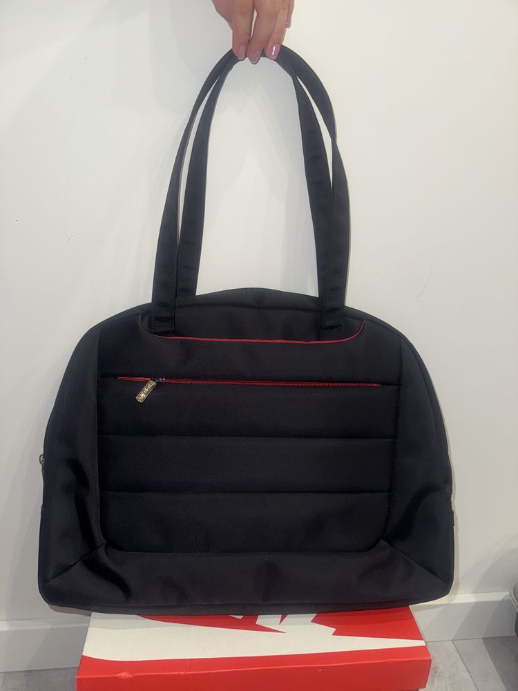 Torba na laptopa
