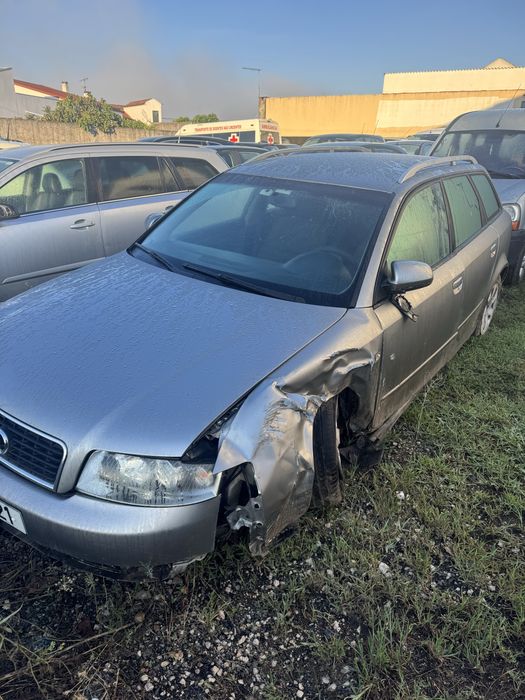 Audi A4………………………..