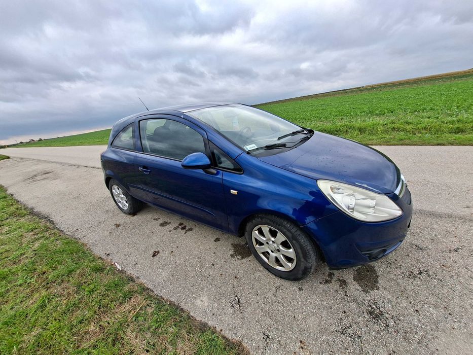 Opel CORSA D 1.3 CDTI. OC Przegląd jest sprawna jezdzi ! Tanio!!!