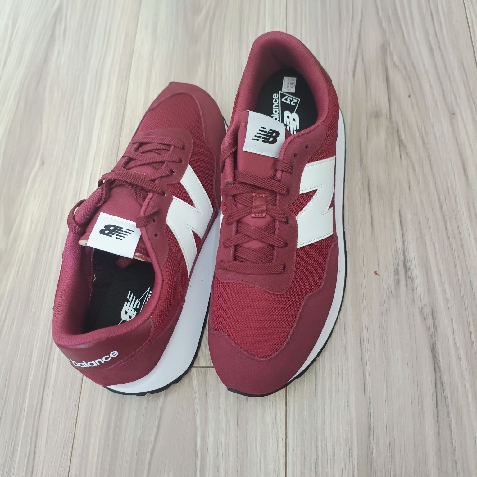 Buty New Balance nowe 45.5