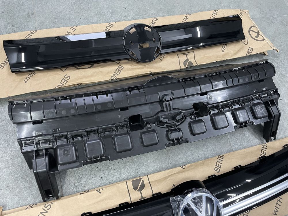 Решітка  Кріплення Caddy 2k7 2021- Каді розборка