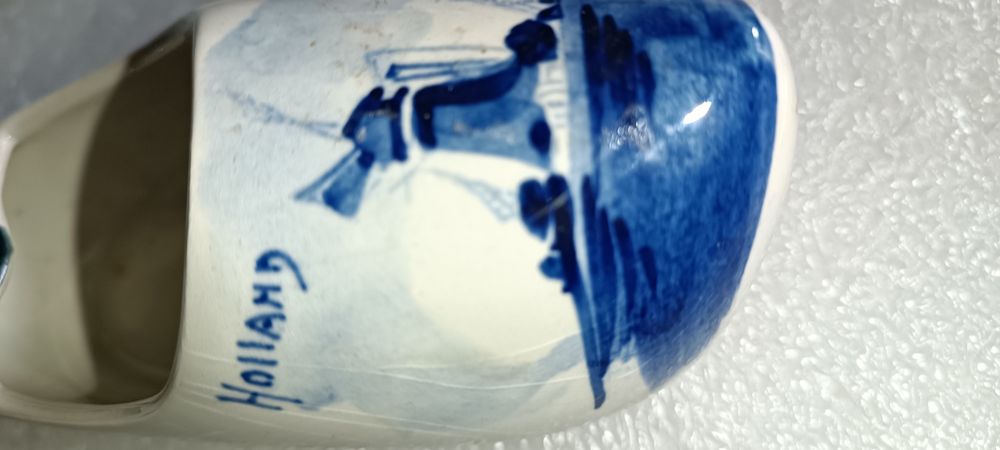 Antigo Par de sapatos em porcelana marca Delft