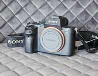Sony A7R II - Full Frame 42MP, 4K - Óptimo Estado