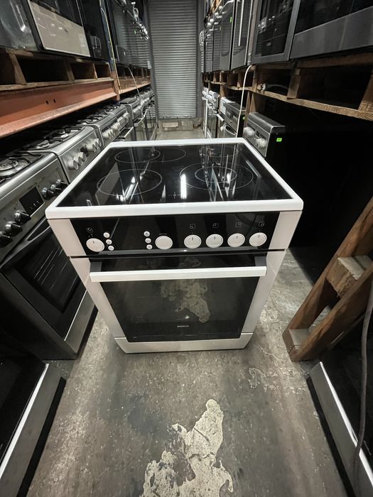 Kuchenka BOSCH elektryczna 60cm |12msc |BD stan |Dowóz