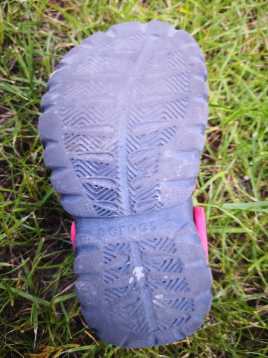 Klapki sandałki dziecięce crocs rozmiar c7 -do 14 cm