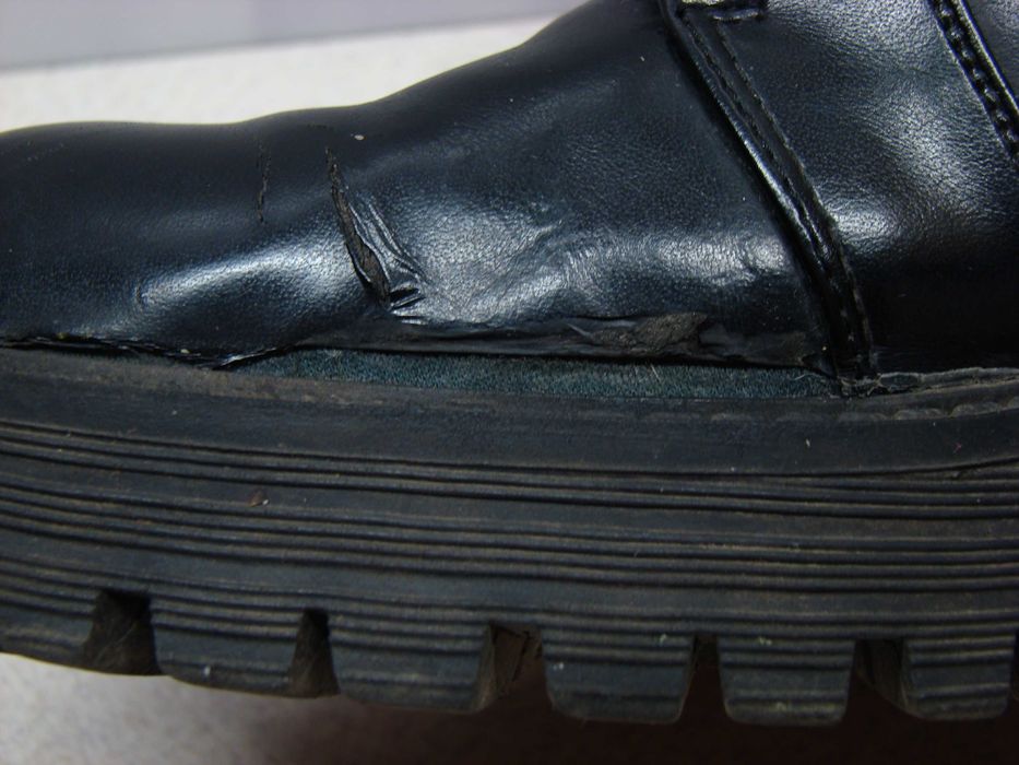 Czarne botki damskie R. 37 jak glany z cyrkoniami nieocieplane