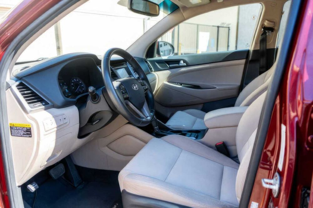 Hyundai Tucson Limited      2017