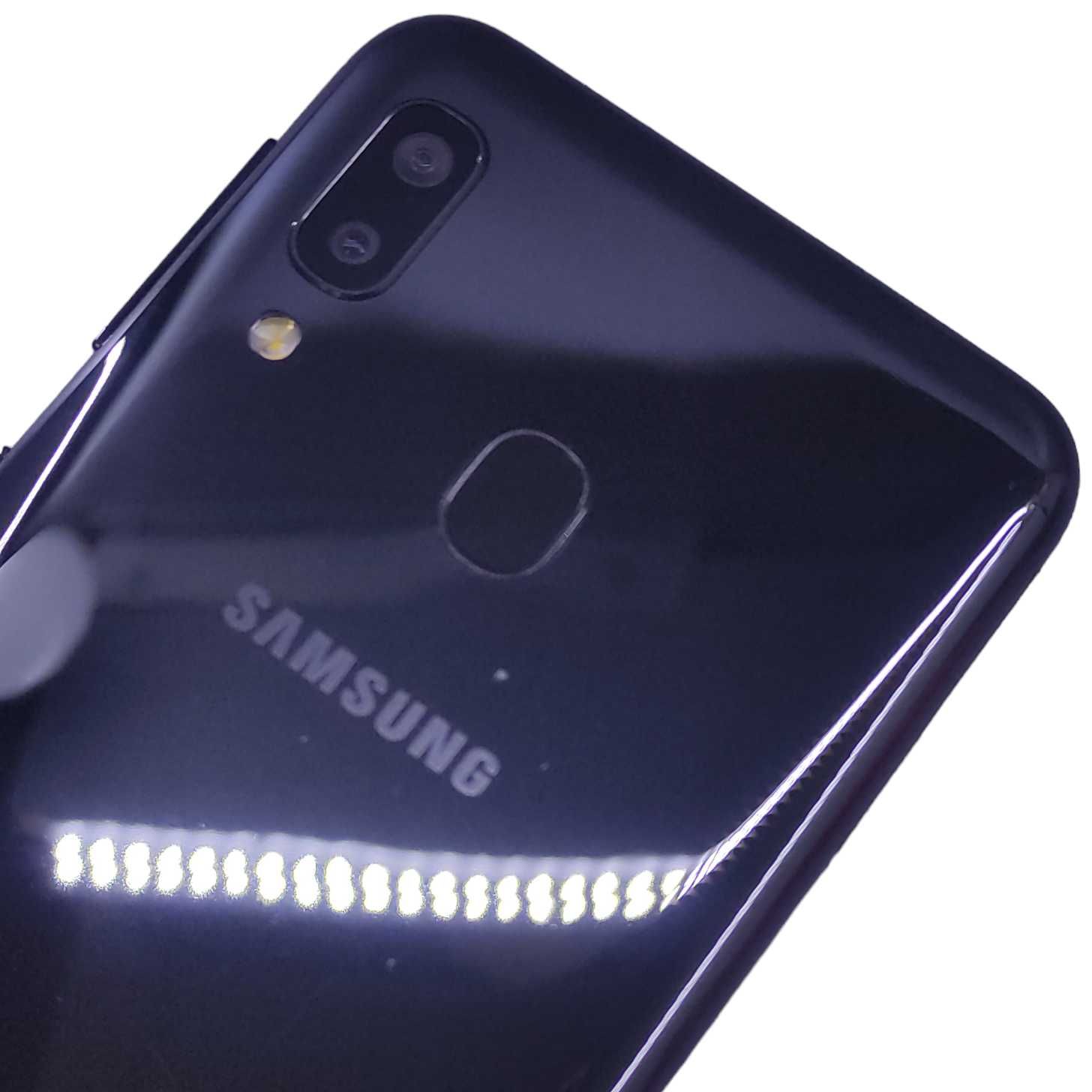 Smartfon Samsung Galaxy A20e 3 GB / 32 GB czarny