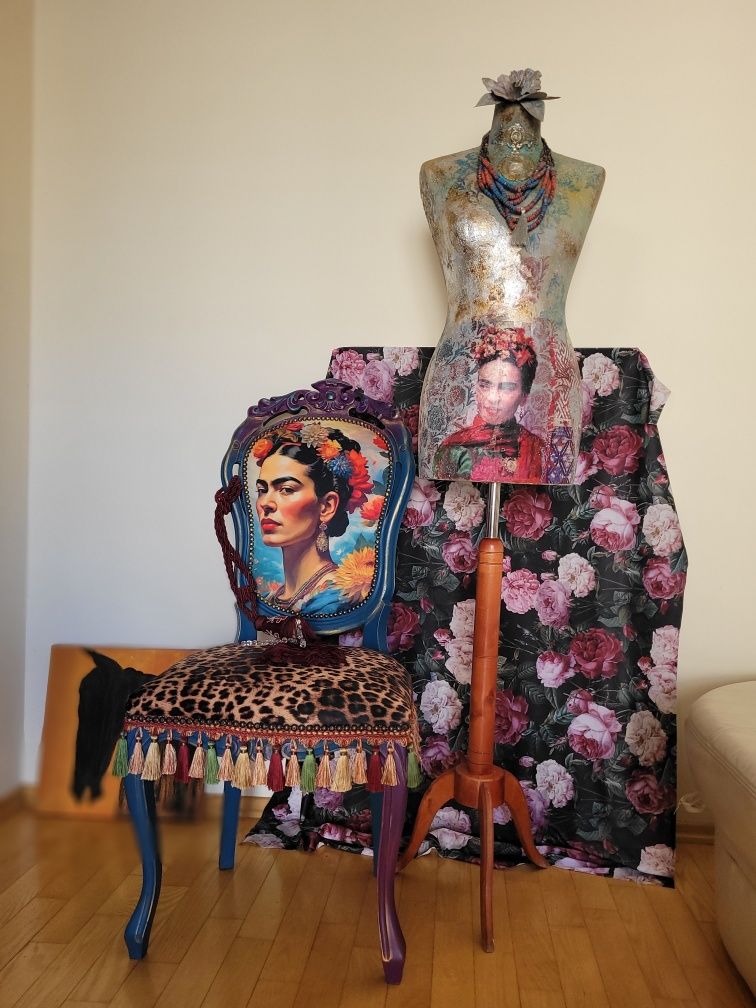 Manekin krawiecki Frida Kahlo
