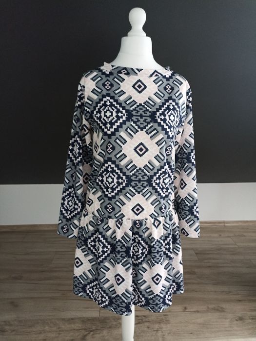 Letnia sukienka. Rozmiar S/M.