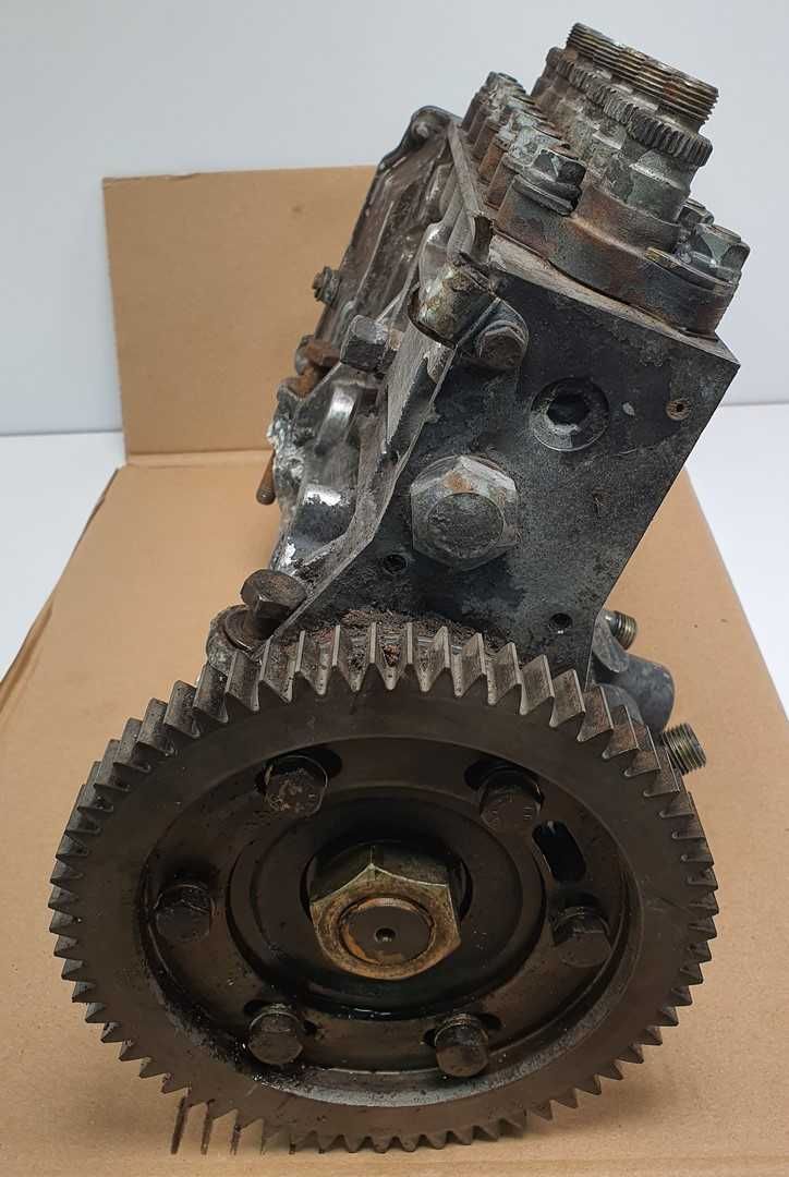 Pompa Wtryskowa FENDT 8300 / 8350 AL Deutz BF6M 1015