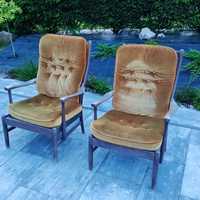 Dwa fotele antyk rzeźbiony