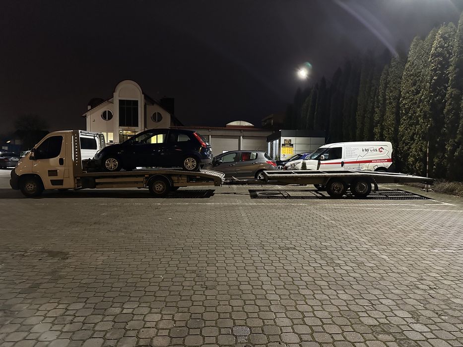 Auto laweta , holowanie ,  warsztat , wynajem aut , bus BIAŁYSTOK