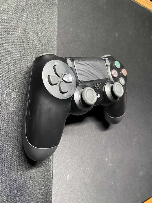 Kontroler Playstation 4 (używany)