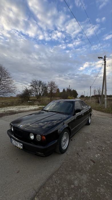 Продам BMW E34 2.5i