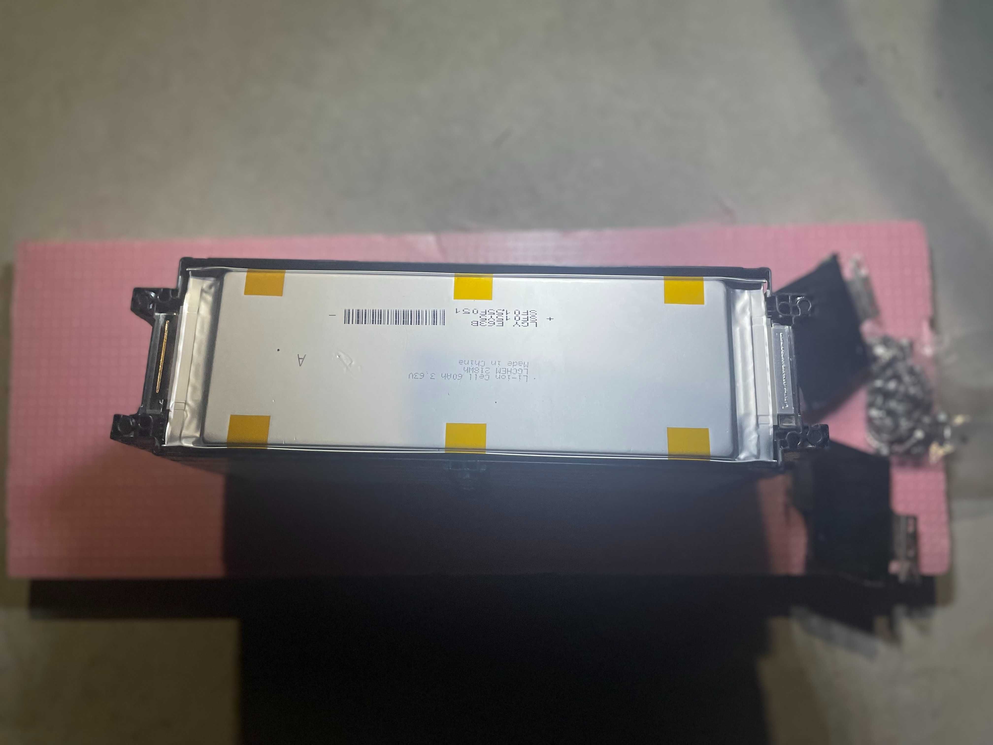 Аккумуляторнi элементи Li-ion LG Chеm 218Wh 60Ah 3.63V