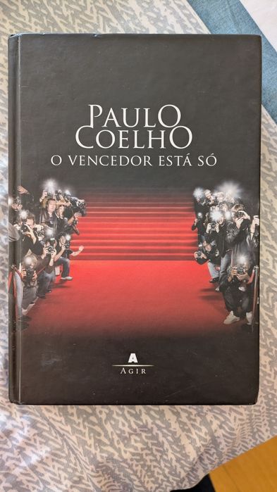Livro Paulo Coelho - o vencedor está só