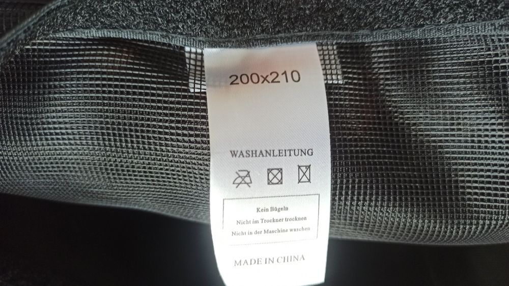 Moskitiera 200x210 dzielona na magnes