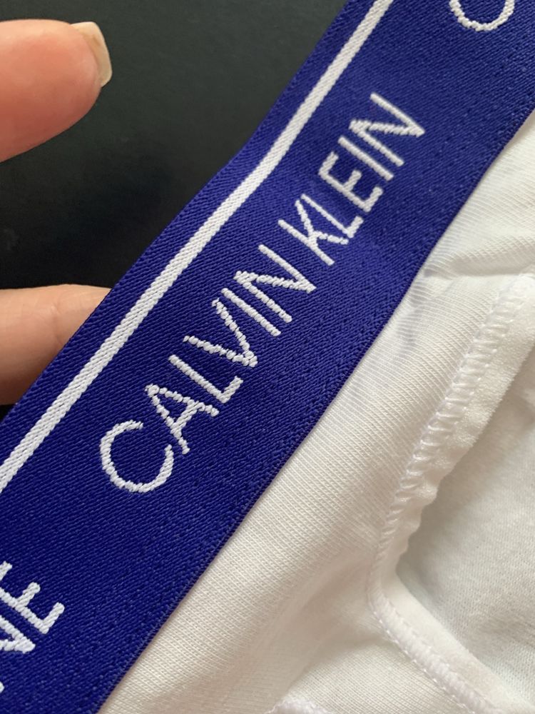 Calvin Klein стринги 5 шт в упаковке